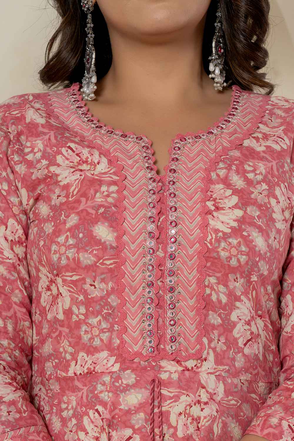 Pink Floral Print Mirror Workÿ Pure Cotton Kurti Set