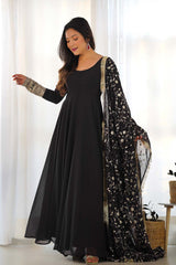 Black Solid Woven Georgette Gown