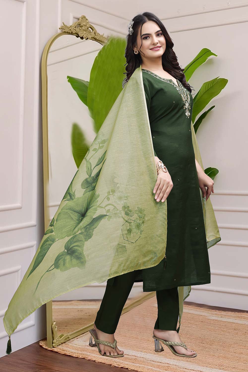 Green Solid Embroidered Silk Kurta with Pant