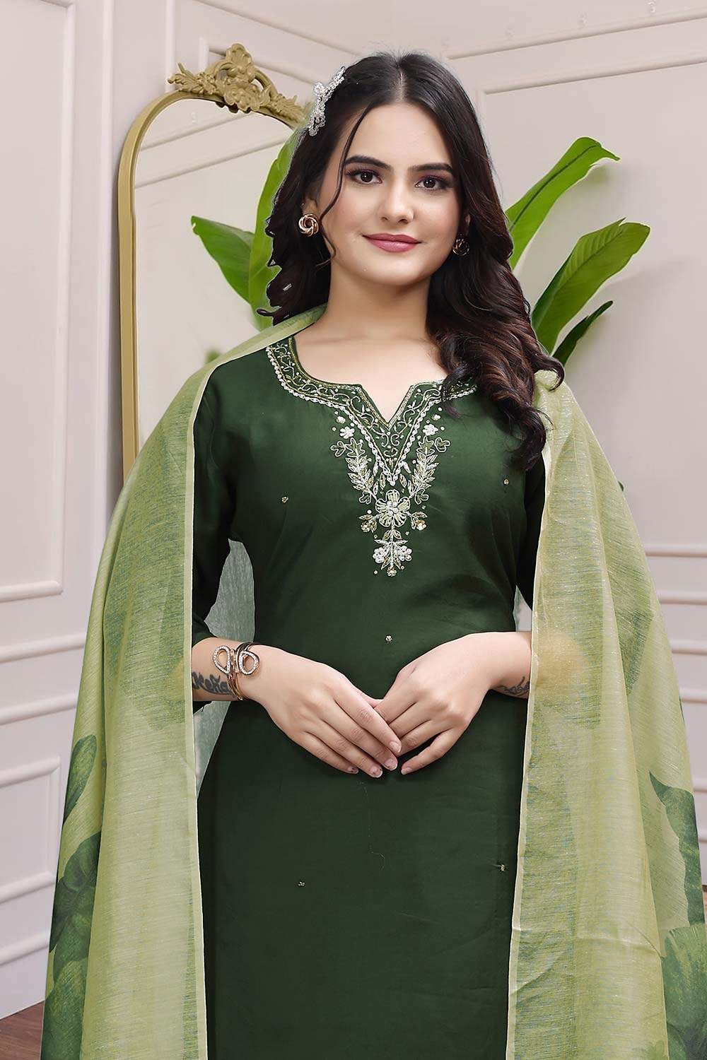 Green Solid Embroidered Silk Kurta with Pant