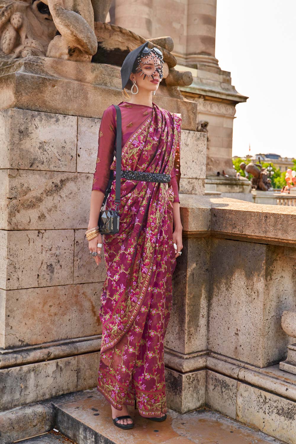 Kaarsi Silk Magenta Woven Handloom Saree