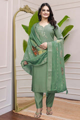 Green Solid Embroidered Silk Kurta with Pant