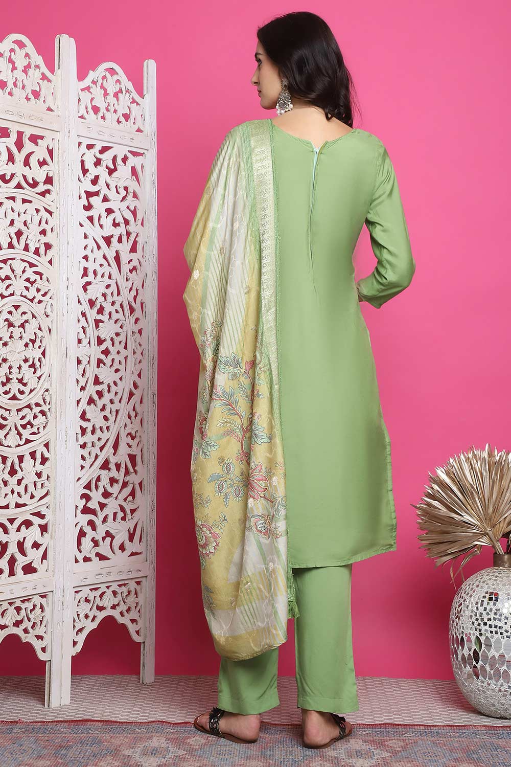 Green Muslin Embroidered Salwar Suit