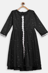 Black Polyester Printed Straight Round Neck Dresses