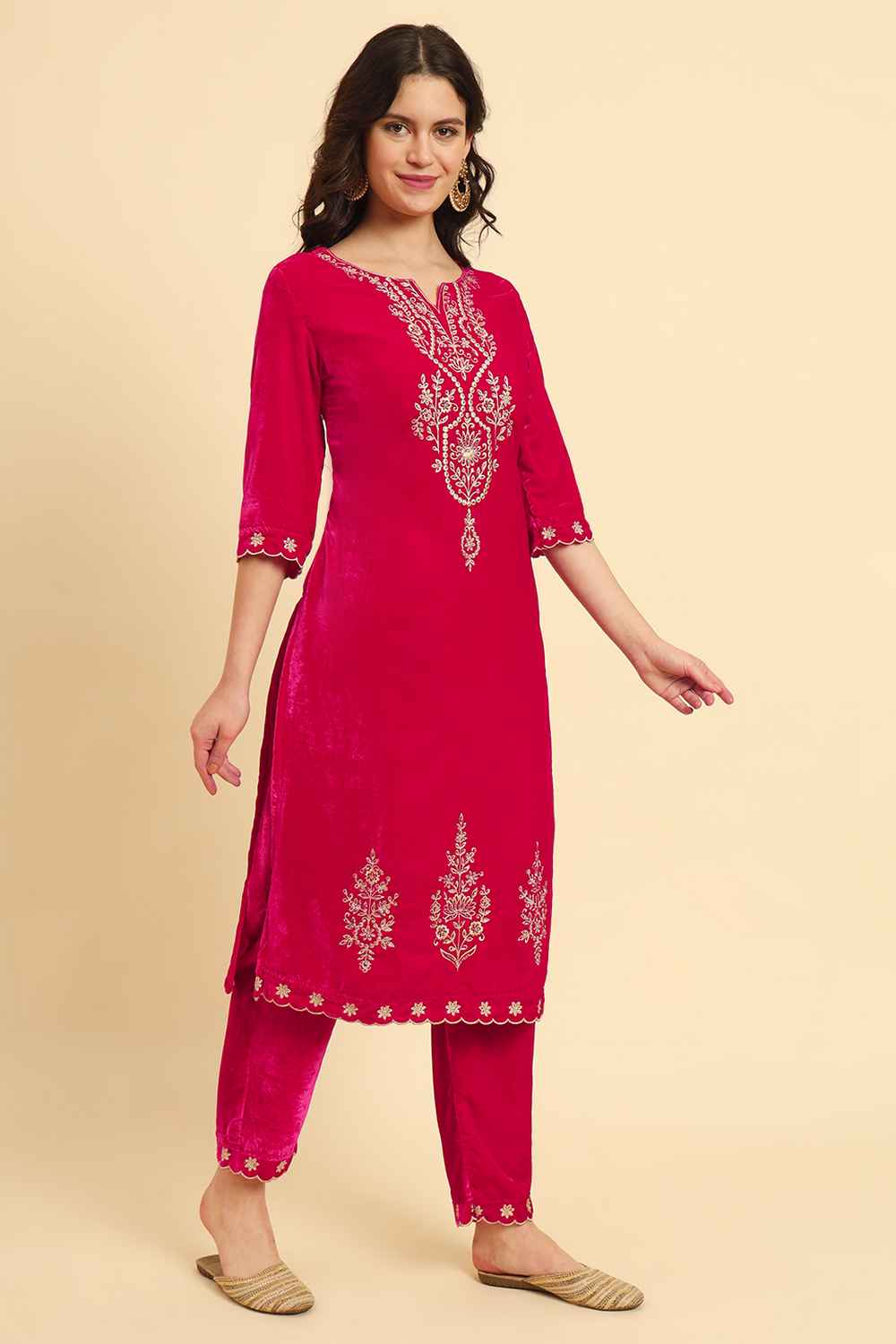 Pink Solid Thread Work Velvet Kurti Set