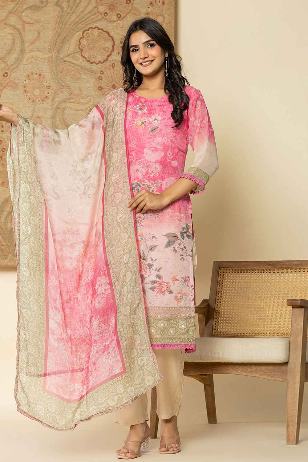 Pink Floral Print Sequins Work Organza Kurta Set