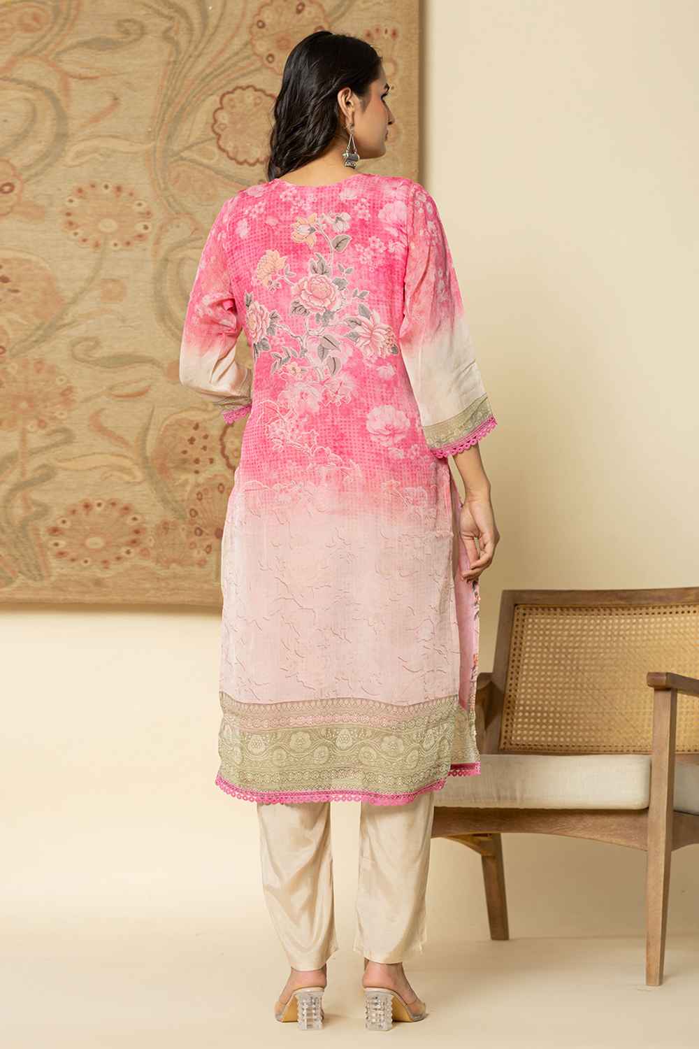 Pink Floral Print Sequins Work Organza Kurta Set