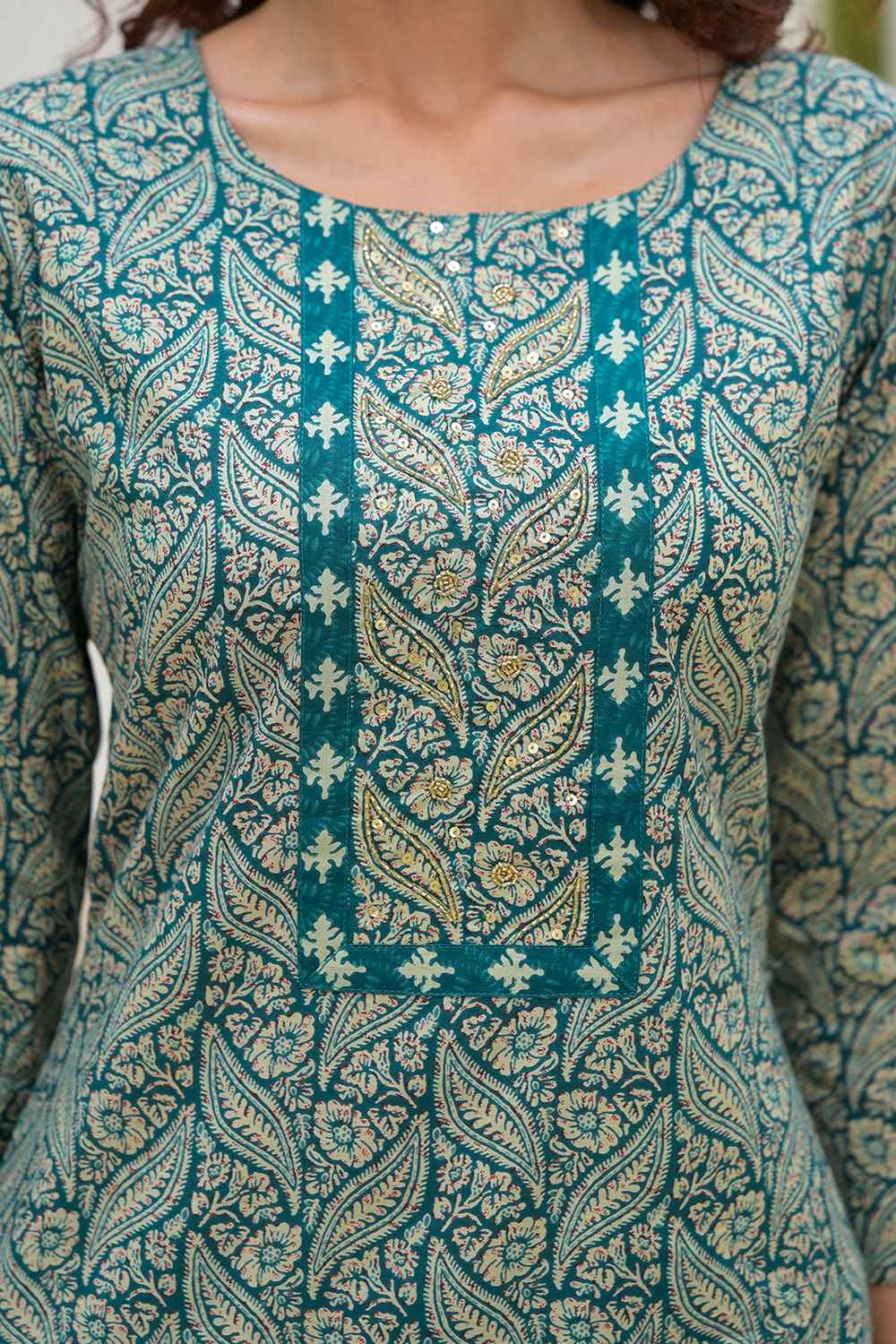 Green Ethnic Motifs Beads and Stones Embossed Pure Cotton Kurta Set