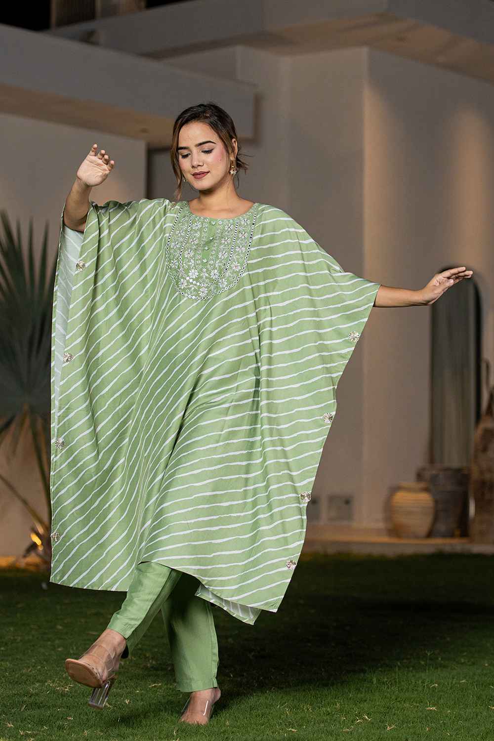 Green Leheriya Thread Work Silk Kurta Set