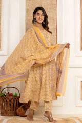 Yellow Floral Print Pure Cotton Kurti Set