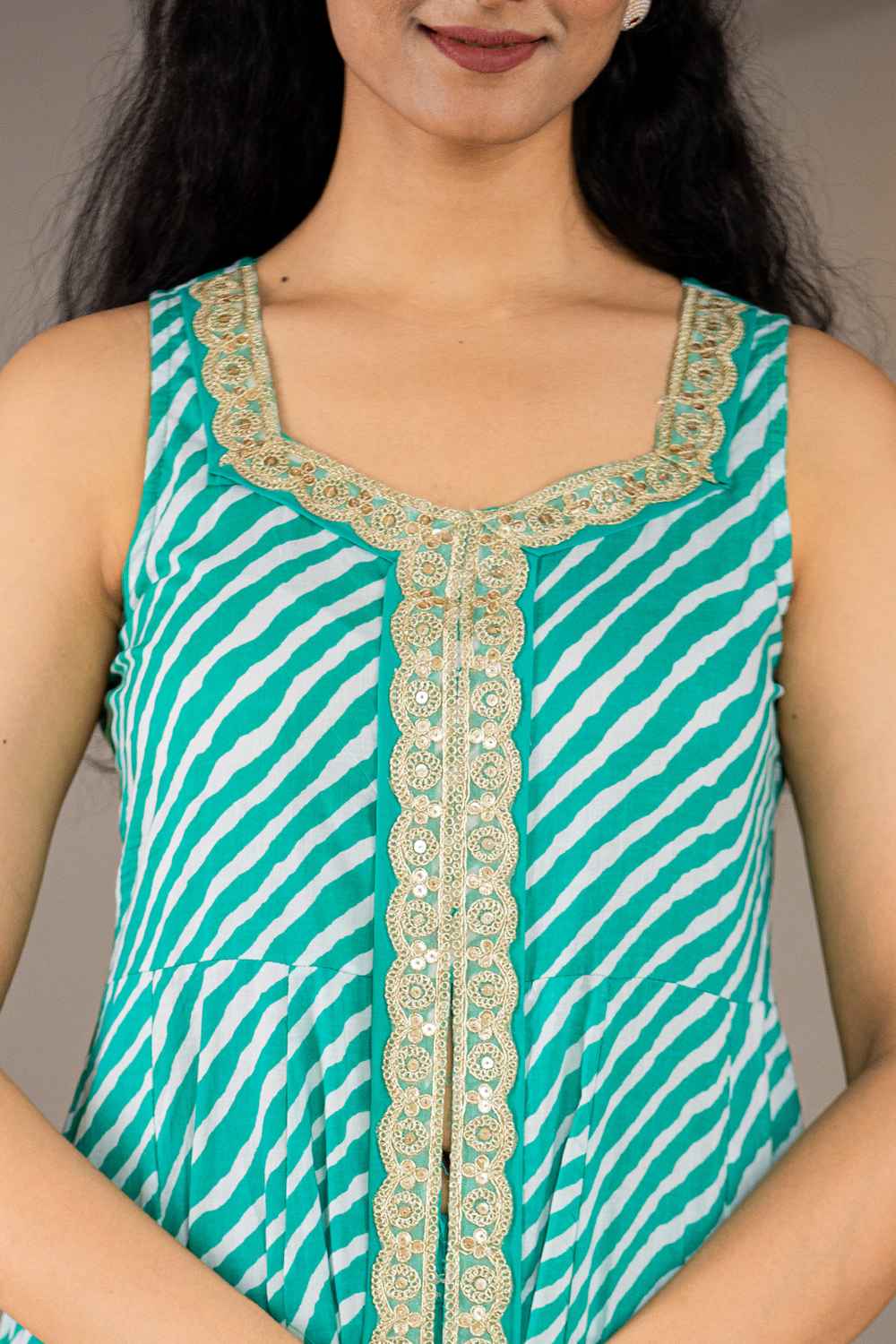 Green Leheriya Lace Work Pure Cotton Kurti Set