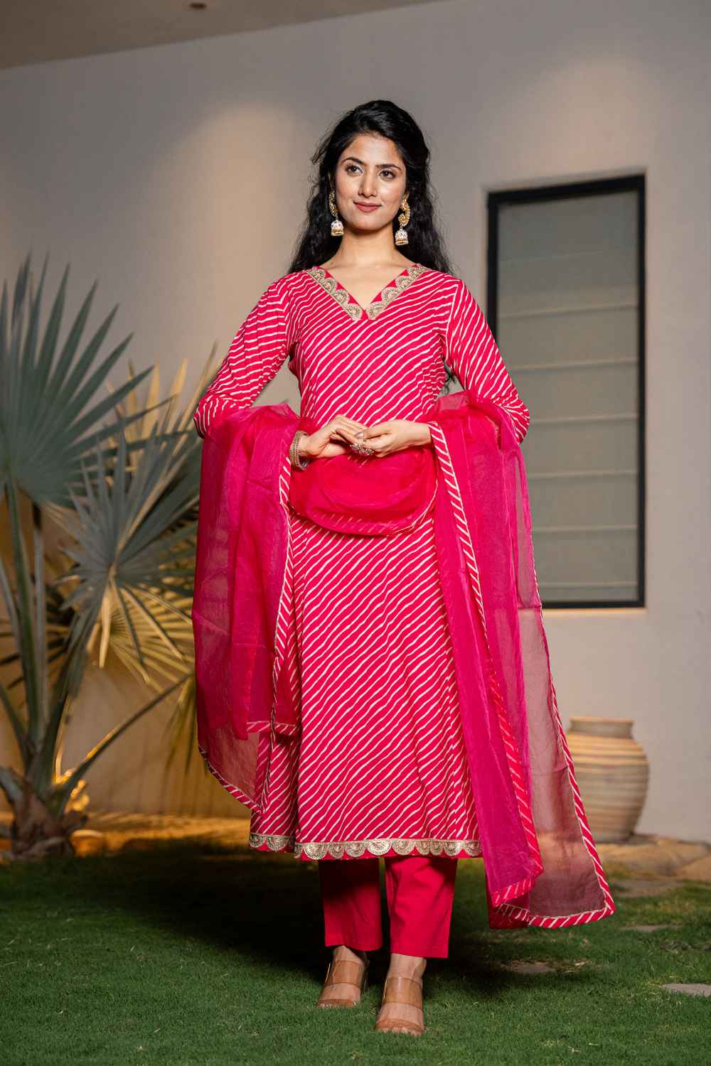 Pink Leheriya Lace Work Pure Cotton Kurta Set