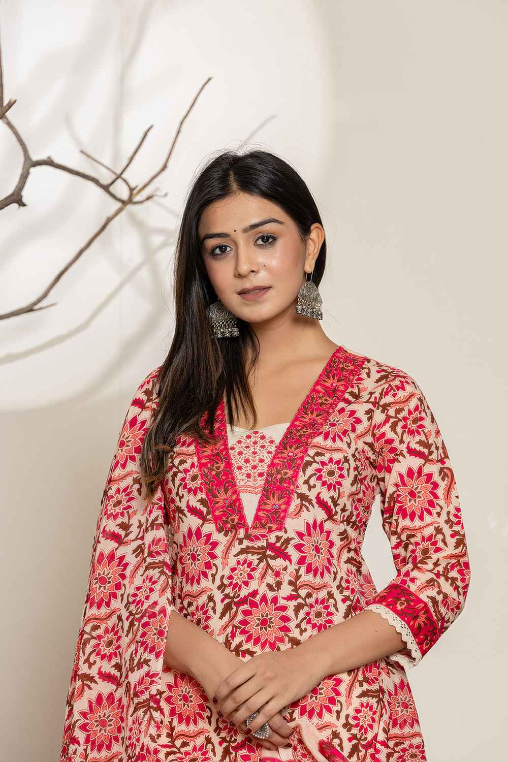 Pink Floral Print Thread Work Pure Cotton Kurti Set