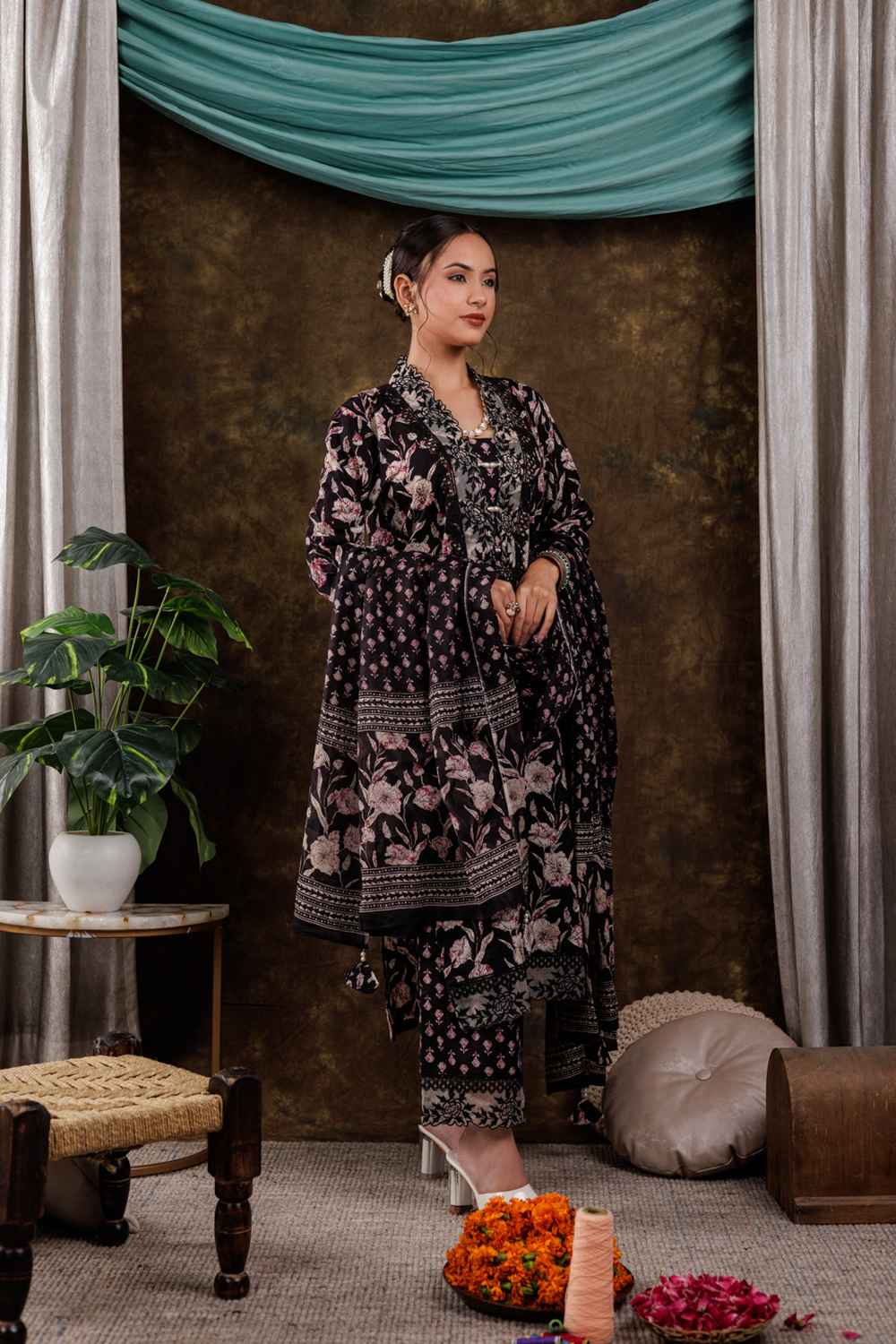 Black Floral Print Beads and Stones Embossed Pure Cotton Kurta Set