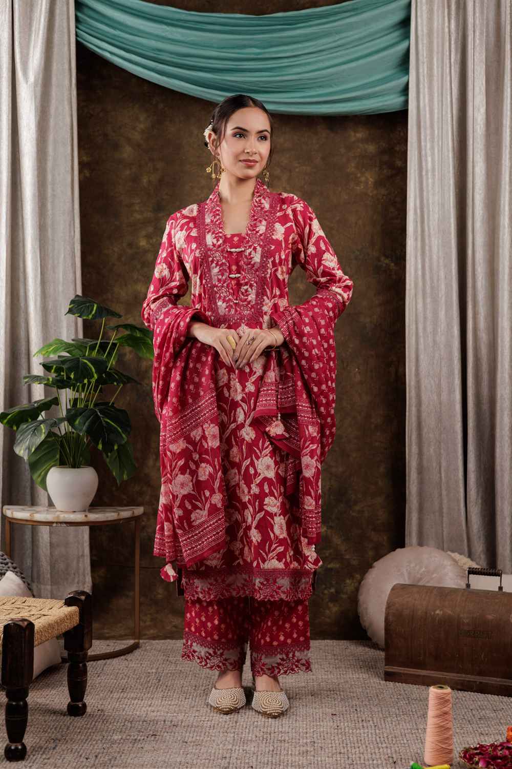 Pink Floral Print Beads and Stones Embossed Pure Cotton Kurta Set