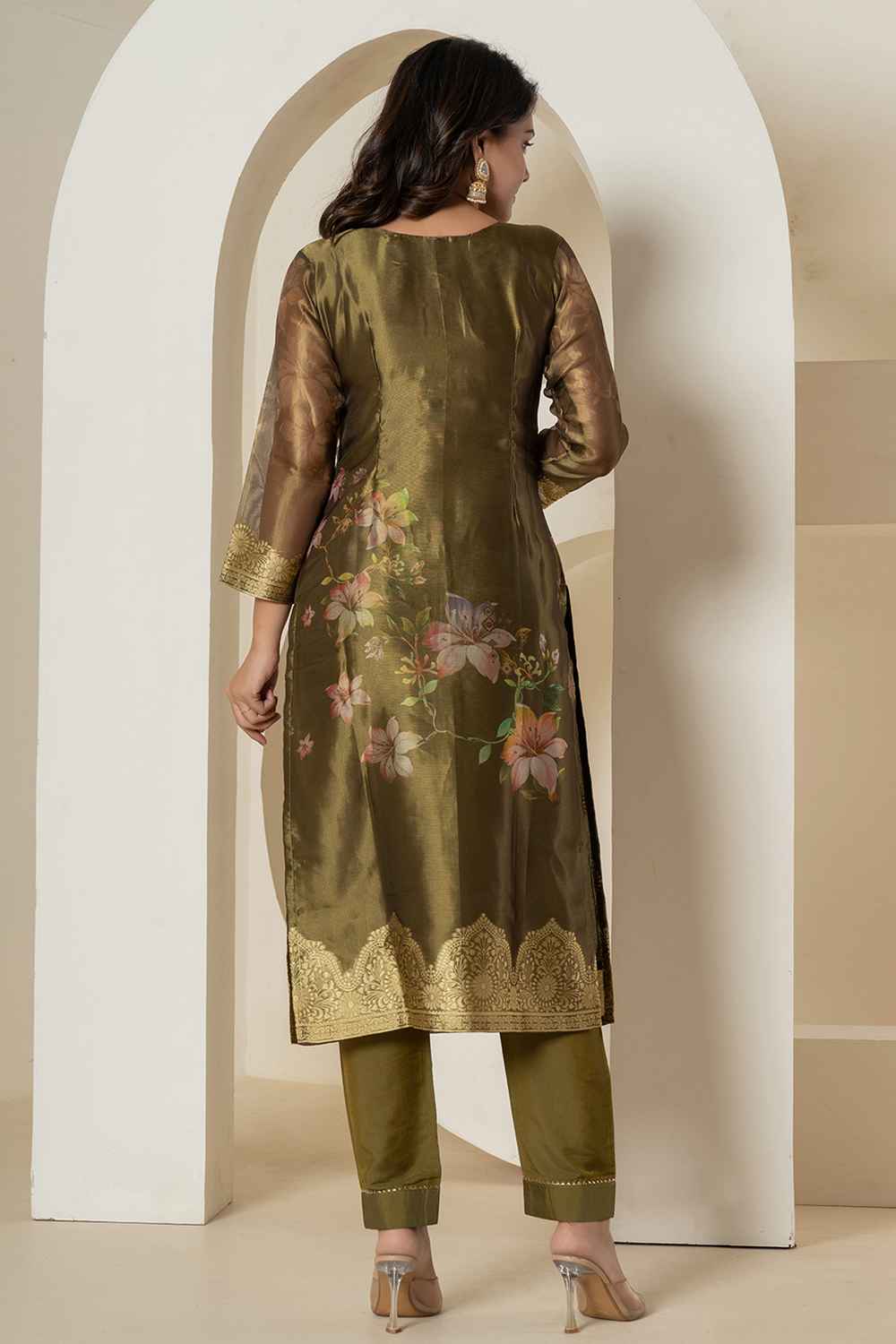 Green Ethnic Motifs Patch Work Tissue Kurta Set