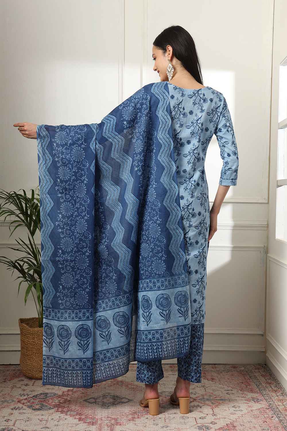 Blue Floral Print Thread Work Pure Cotton Kurta Set