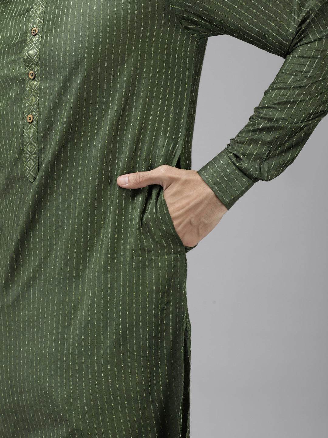 Buy Men's Green Art Silk Woven Thread Work Kurta Pajama Set Online - Zoom In