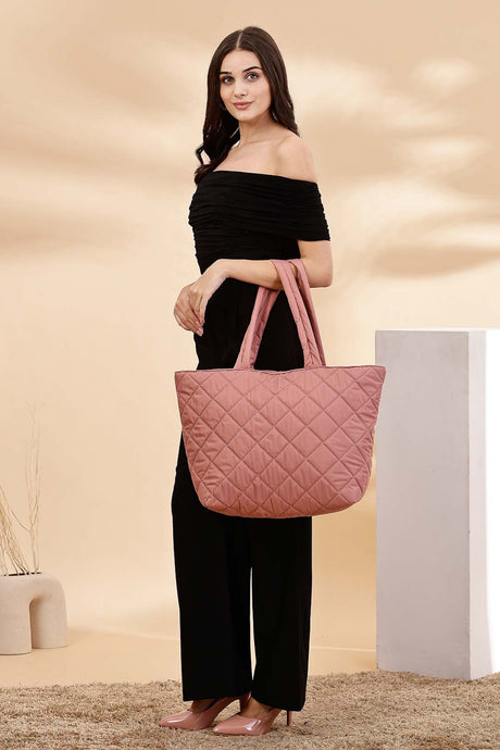 Coral Polyester Diamond Quilted Handheld Bag