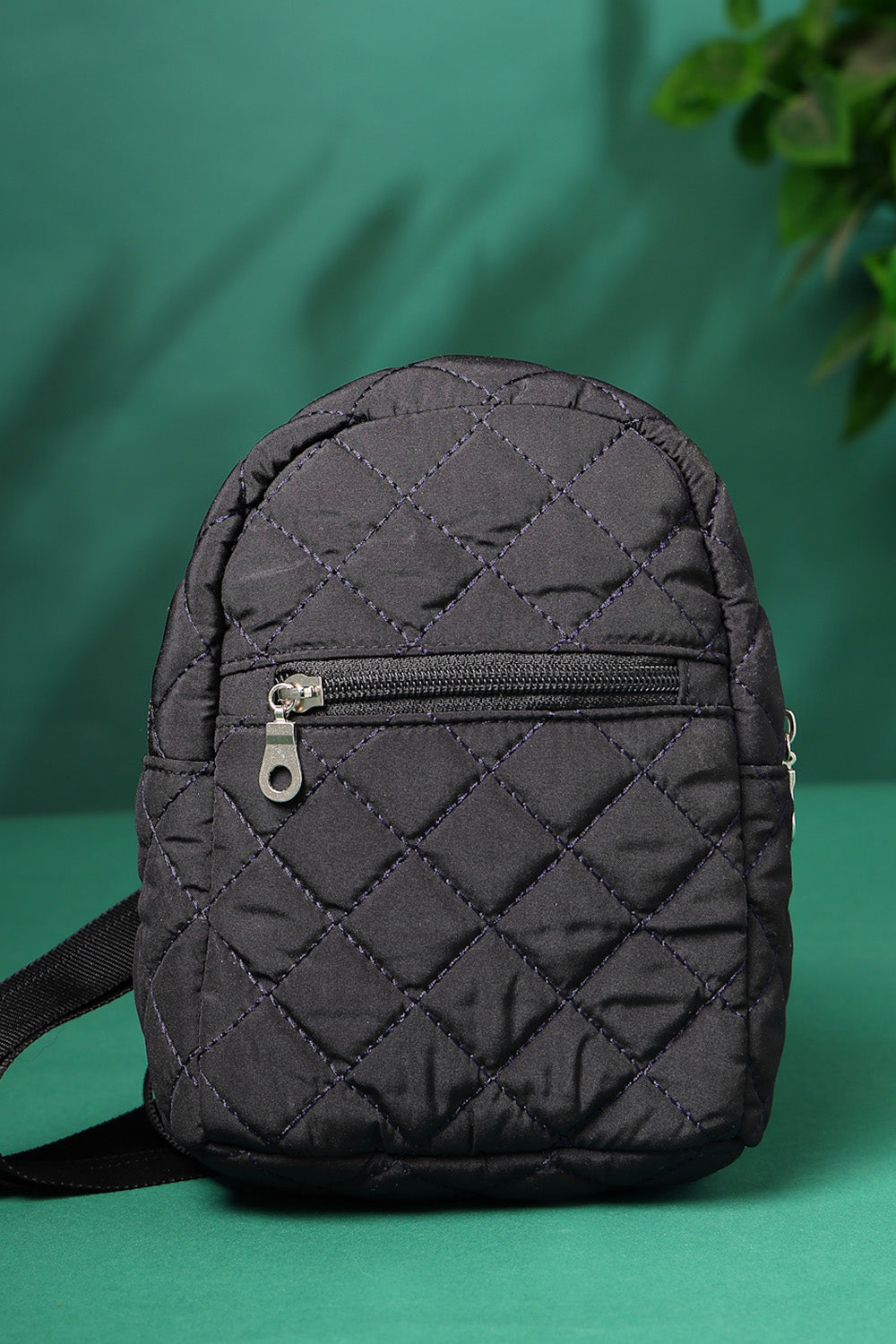 Black Diamond Quilted Polyester Sling Bag