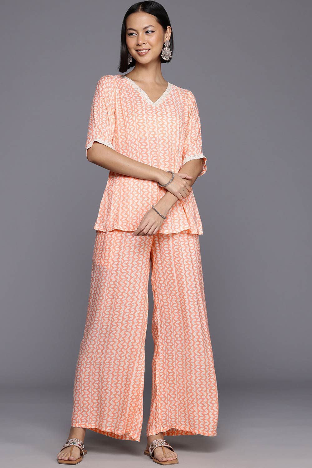 Peach Polyester Printed Straight V-Neck Co-Ords Set