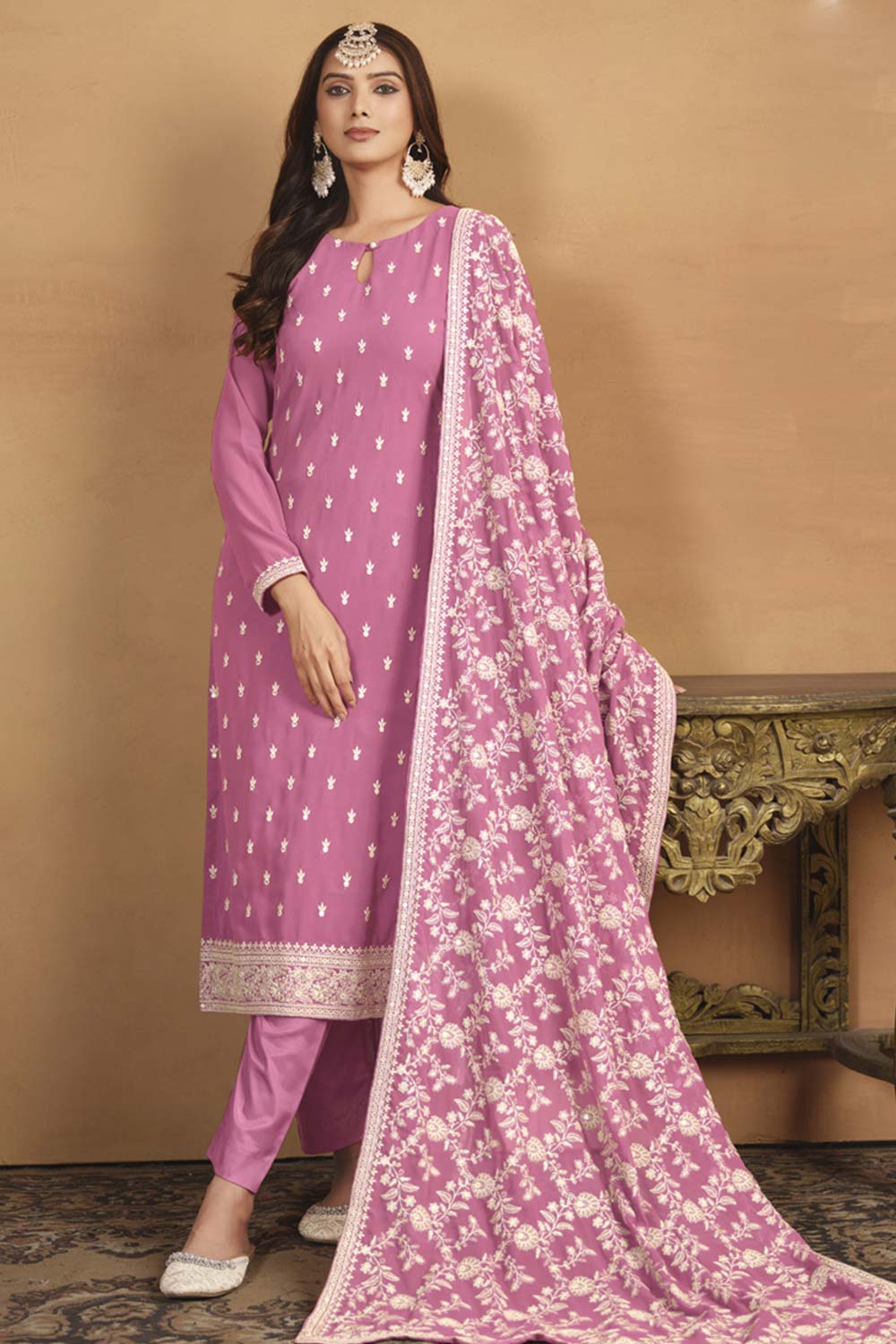 Pink Georgette Embroidered Full Sleeve Round Neck Salwar Kameez