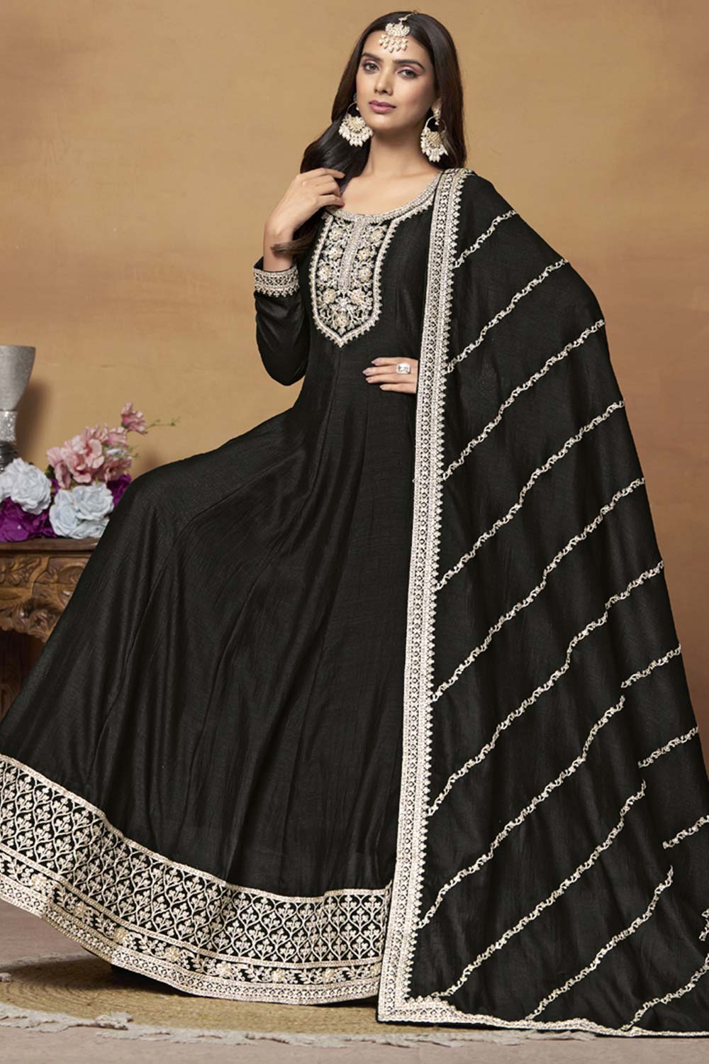 Black Silk Embroidered Full Sleeve Round Neck Anarkali Salwar Kameez