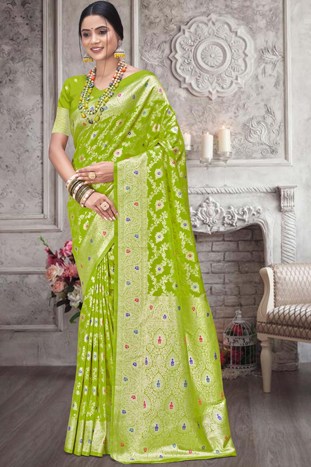 Mahendi Silk Weaving Designer Saree