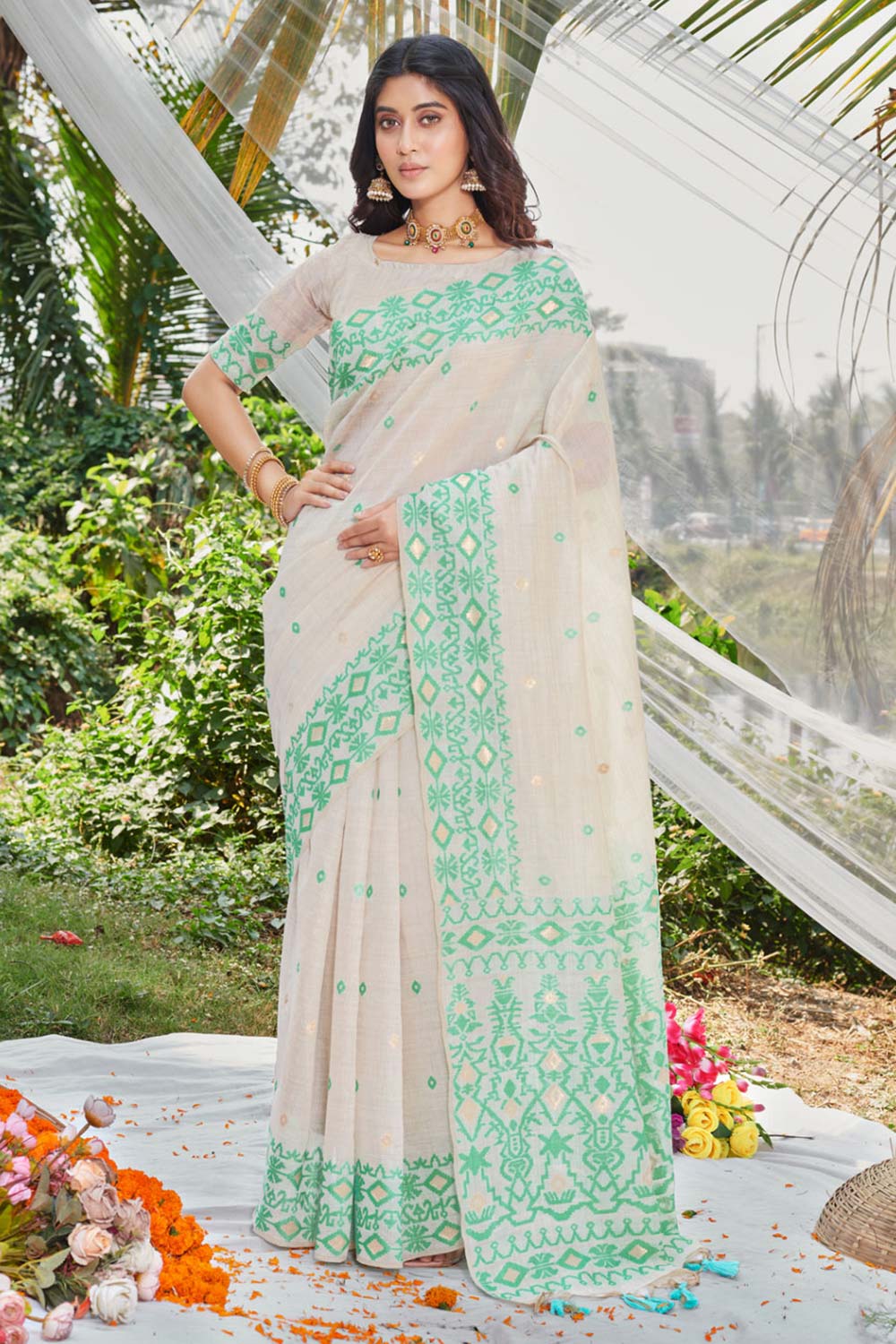 Cream Cotton Woven Saree