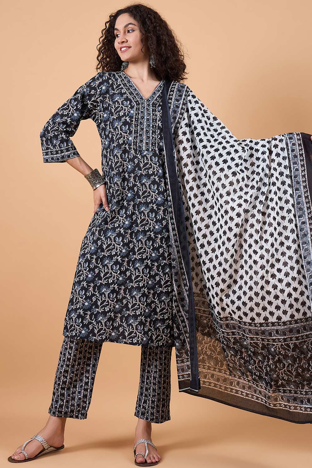 Women's Black Cotton Printed Kurti Set