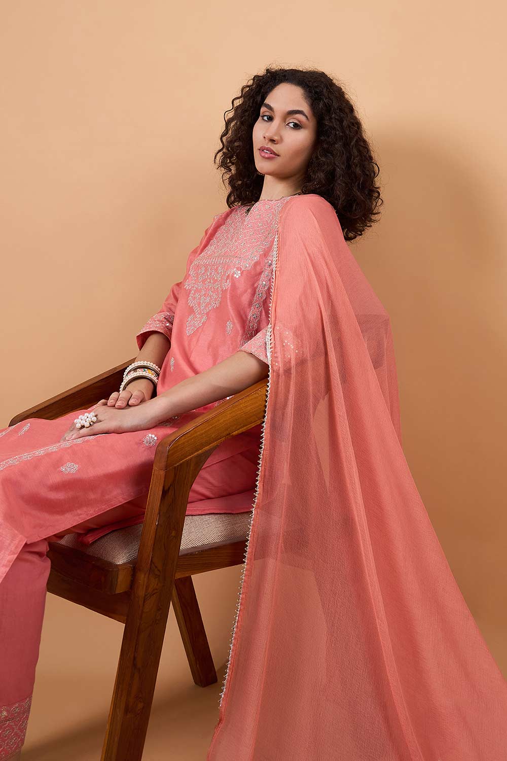 Women's Peach Silk Blend Printed Kurta Set