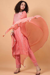 Women's Peach Silk Blend Printed Kurta Set