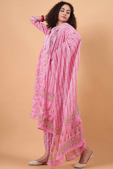 Women's Pink Cotton Printed Kurta Set