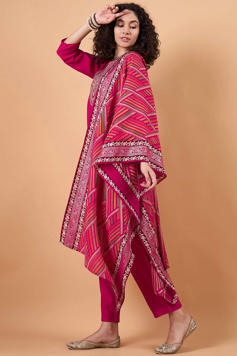 Women's Pink Silk Blend Printed Kurta Set