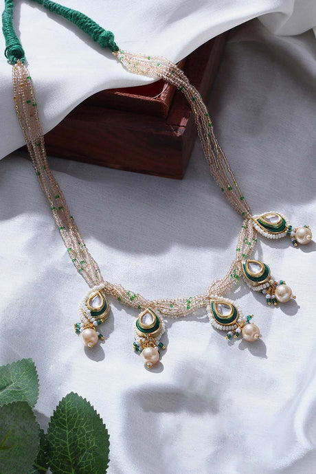 Green And Cream Haar Necklace With Kundan And Pearls
