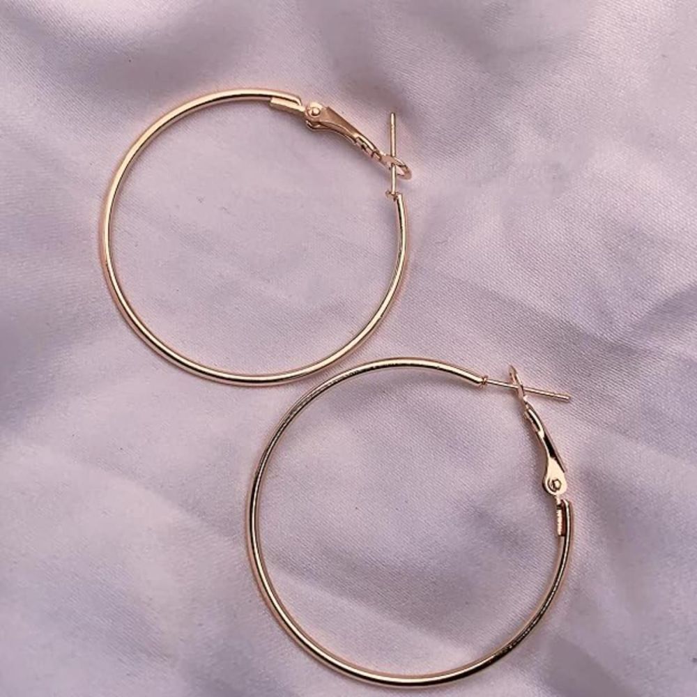 Stylish Latest Fashion Hoop Earrings For Womens