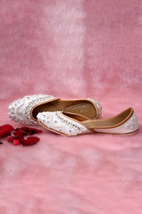 White Leather Embroidered & Pearl Jutti