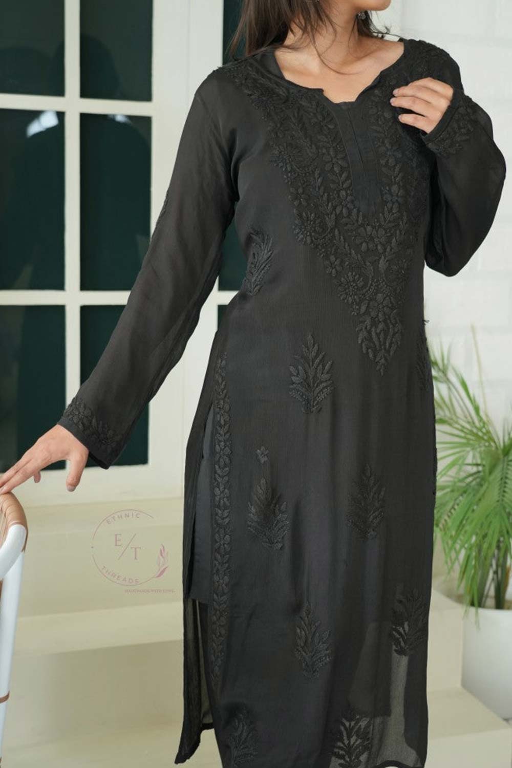 Gulmohar chinon chikankari 3 pc set in Black