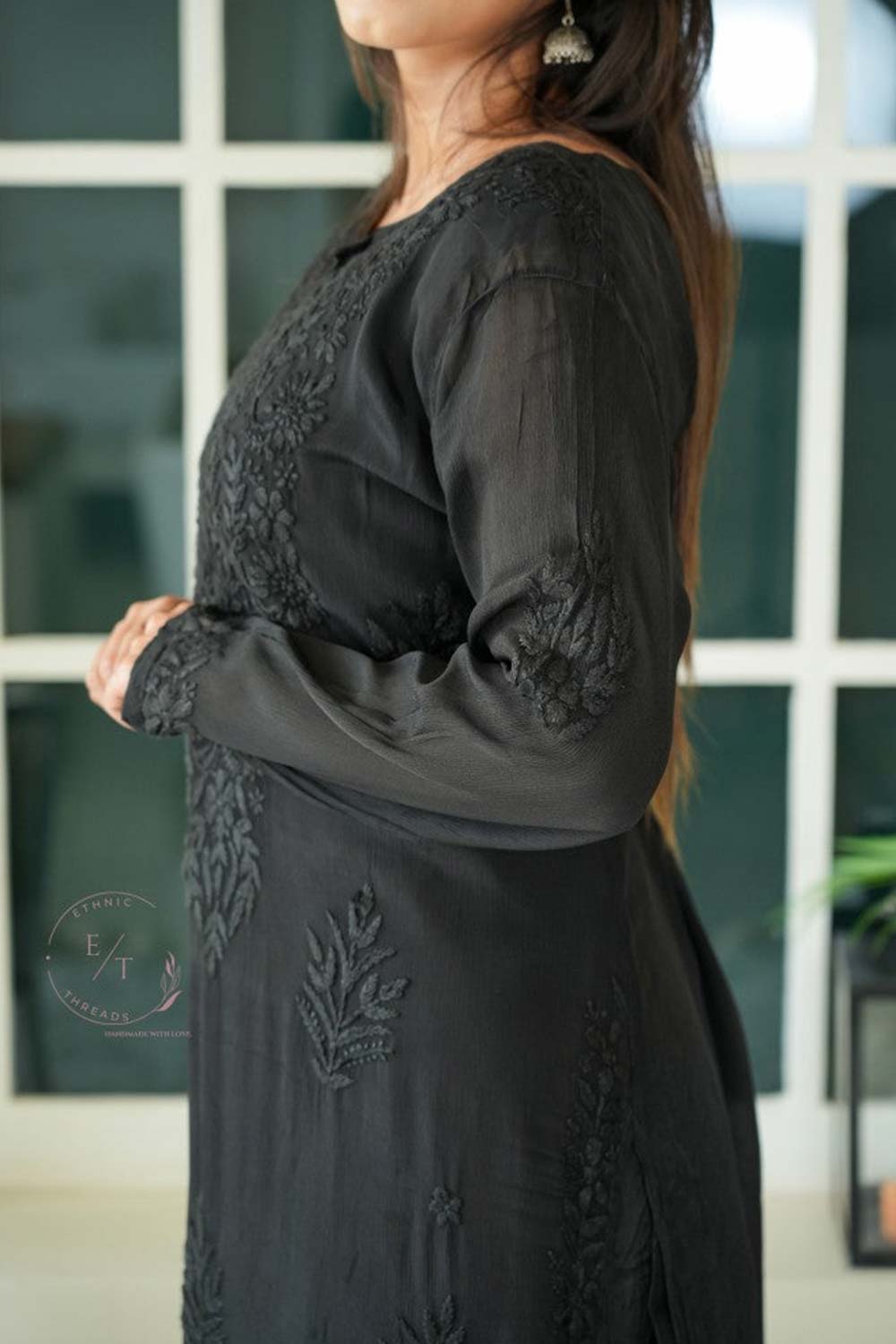 Gulmohar chinon chikankari Kurti in Black