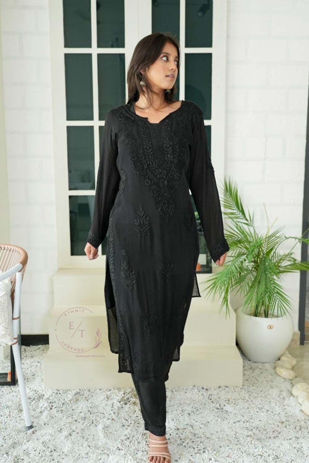 Gulmohar chinon chikankari Kurti in Black