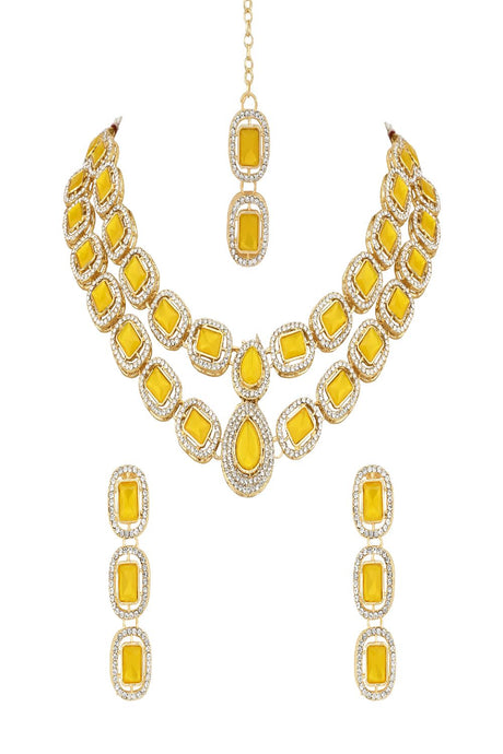 Gold Plated Traditional Stone Choker Necklace Jewellery With Earring & Maang Tikkakka Set