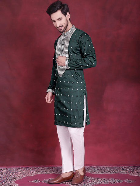 Men's Sequins Embroidered Kurta Pyjama Set