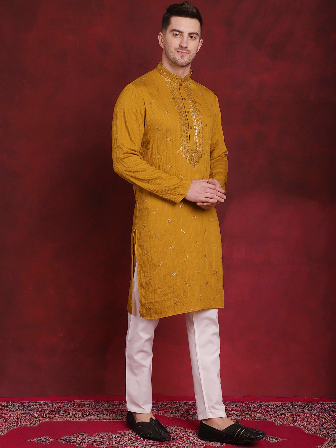 Men's Sequins Embroidered Kurta Pyjama Set