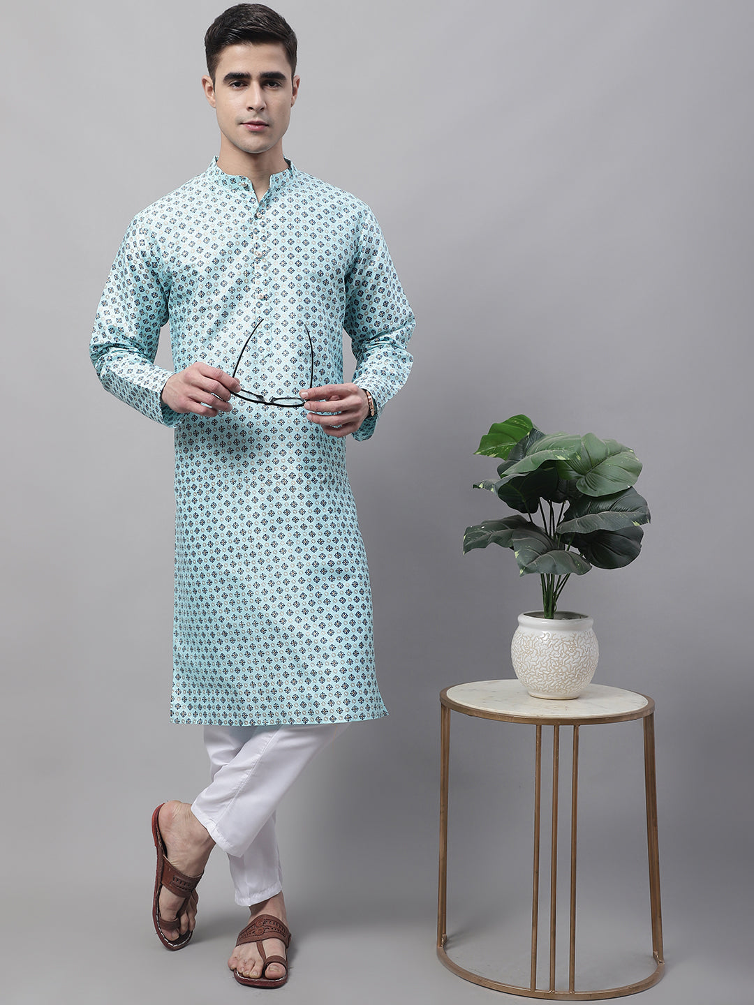 Men's Sky Blue Printed Silk Blend Kurta Pajama