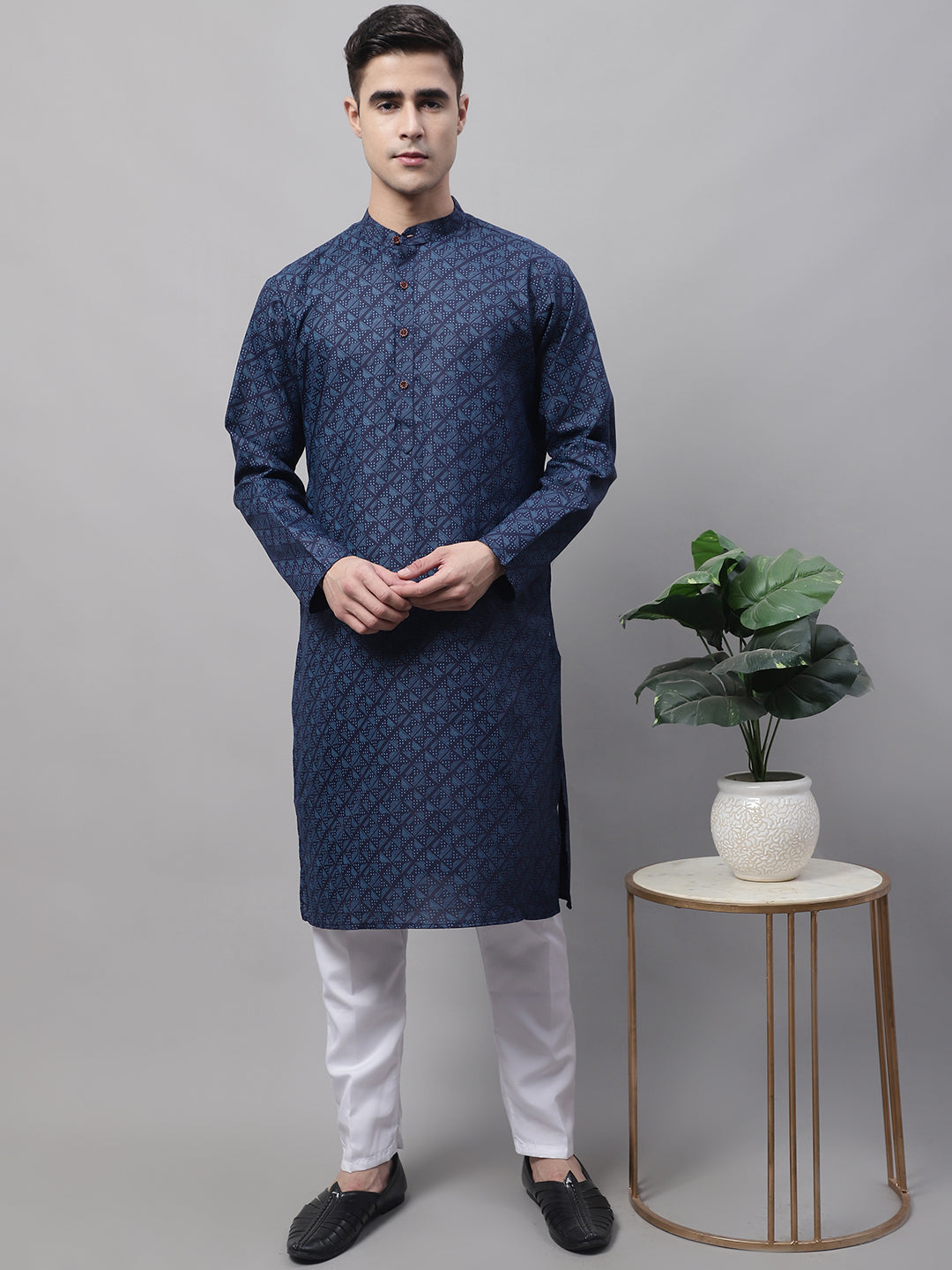 Men's Navy Blue Printed Pure Cotton Kurta Pajama Set