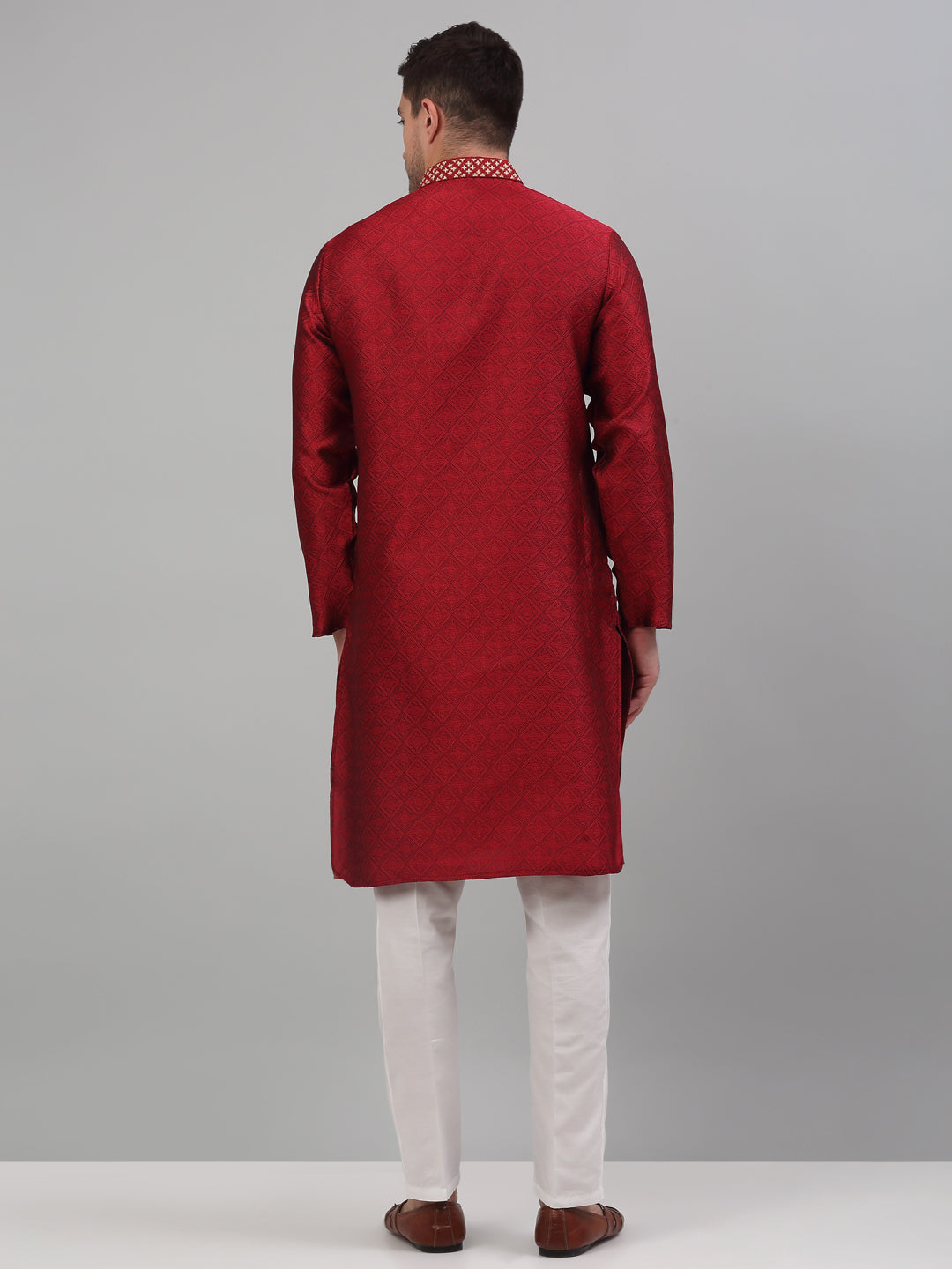 Men's Maroon Collar Embroidered Kurta Pajama