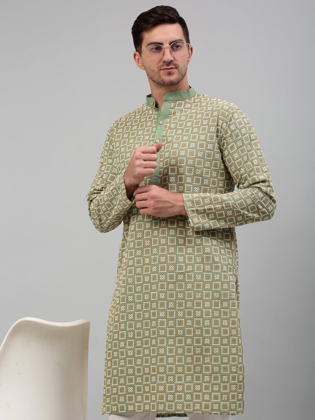 Men's Green Embroidered Kurta