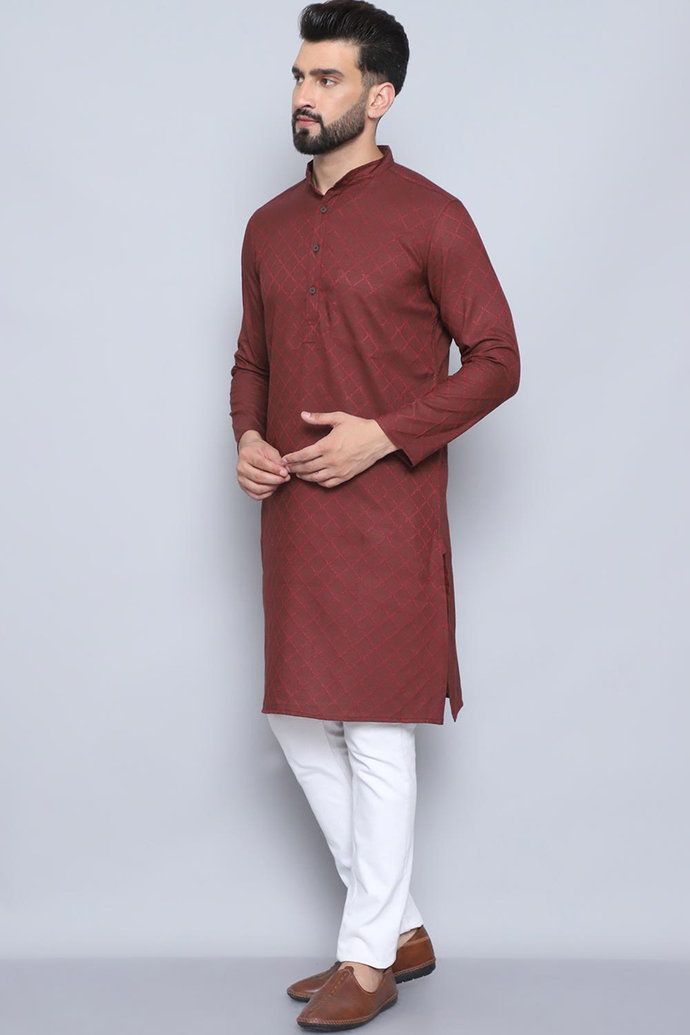 Men's Maroon Cotton Solid Long Kurta