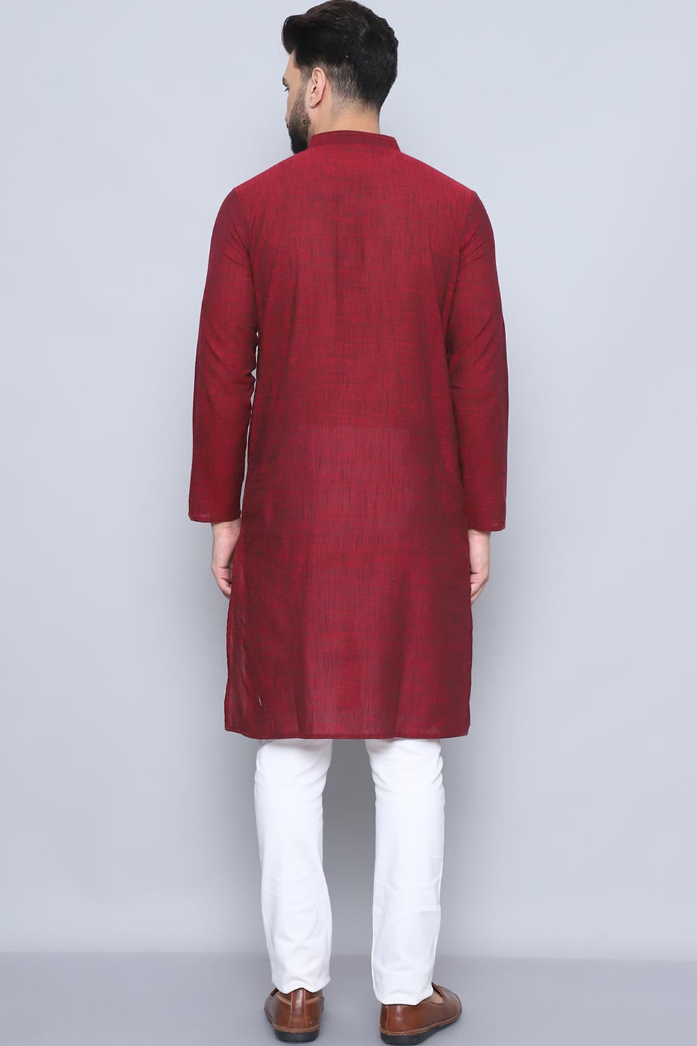 Men's Maroon Cotton Solid Long Kurta