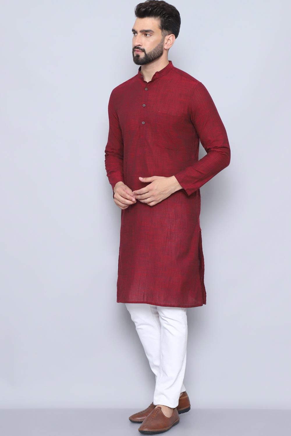 Men's Maroon Cotton Solid Long Kurta